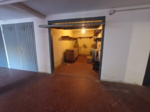 Vendita Appartamento 100mq Sesto Fiorentino: 4 Vani con Garage e Ascensore