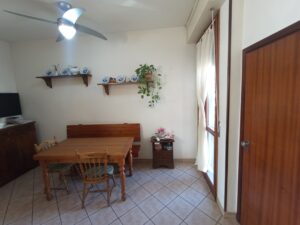 Vendita Appartamento 100mq Sesto Fiorentino: 4 Vani con Garage e Ascensore