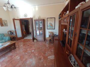 Vendita Appartamento 100mq Sesto Fiorentino: 4 Vani con Garage e Ascensore