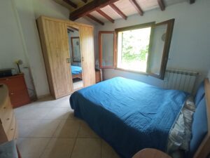 Terratetto in Vendita per Famiglie con 3 Camere, Veranda e Posto Auto