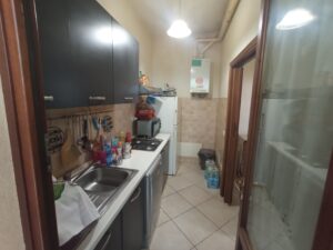 Terratetto in Vendita per Famiglie con 3 Camere, Veranda e Posto Auto