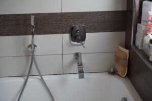 Villetta Bifamiliare Vinci con Giardino e 3 camere