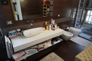 Villetta Bifamiliare Vinci con Giardino e 3 camere